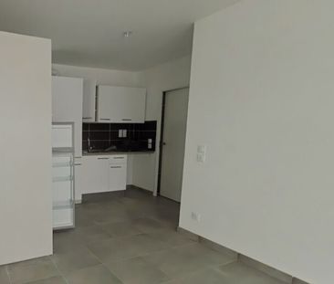Location Appartement 3 pièces 61m² CLUSES 74300 - Photo 2