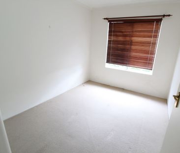 Glebe - Photo 2