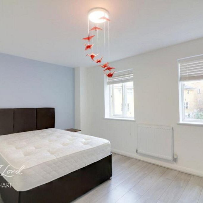 1 bedroom in a flat share to rent - Photo 1