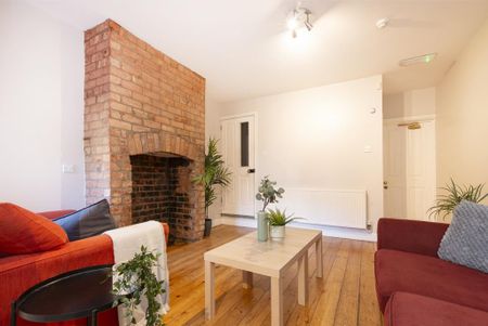 3 bedroom terraced house to rent - Photo 2