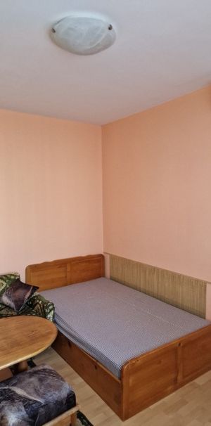 Garoniera de inchiriat in zona Carierei - Photo 1