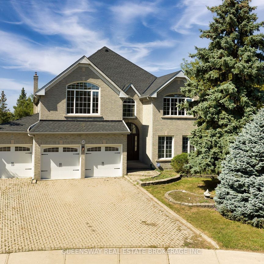 For Lease - 619 Culler Mews, Newmarket, Ontario - Photo 1
