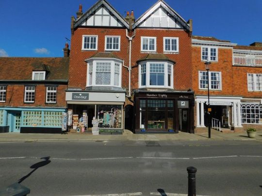 Old Bank Apartments - £800pcm - Photo 1