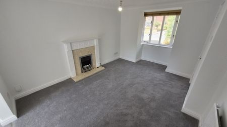 Lords Avenue, Thurcaston Park, LE4 - Photo 2