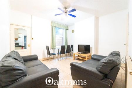 4 bedroom terraced house to rent - Photo 3