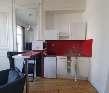 Location Appartement 1 pièce 27m² LILLE 59800 - Photo 4
