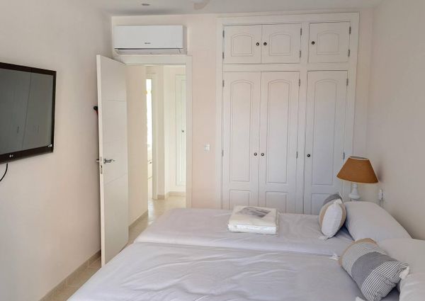 Spacious ground floor for rent with a pool and garden in Javea Arenal LONG TERM