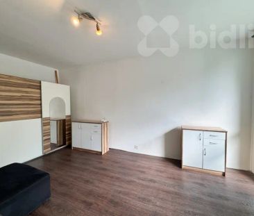 Nabízíme k pronájmu byt 2+1 s lodžií o výměře 59 m - Photo 5