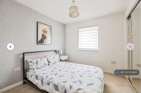 2 bedroom flat to rent - Photo 4