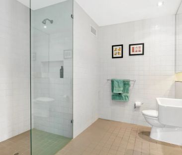 Premium Oversized Designer Apartment with Sweeping North-East Views... - Photo 5