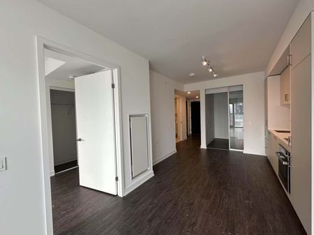 For Lease - 88 Queen Street Unit# 1907, Toronto, Ontario - Photo 2