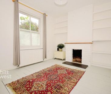 3 bedroom terraced house to rent - Photo 2