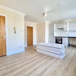 Queen Street, Ramsgate, CT11 9ER, Kent - Photo 4
