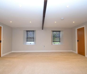 2 bedroom bungalow to rent - Photo 3