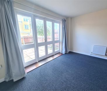 11 Cedar Court, Littleport - Photo 2