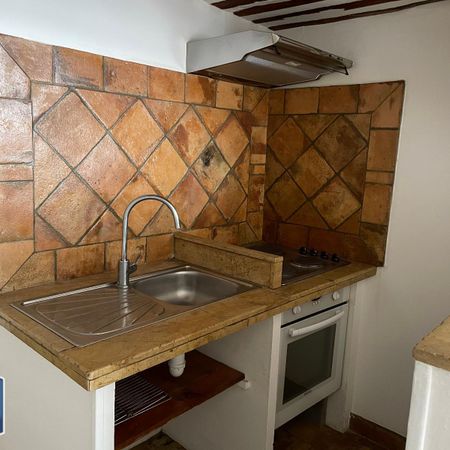 Location Appartement 2 pièces 54m² CARPENTRAS 84200 - Photo 3