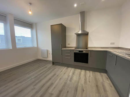 Oundle Road, Peterborough - Photo 3