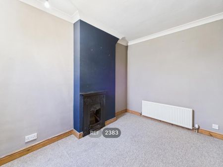 2 bedroom property to rent - Photo 4