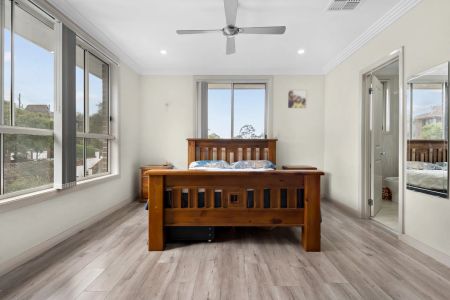 Great Family Home In Ideal Location - Photo 3