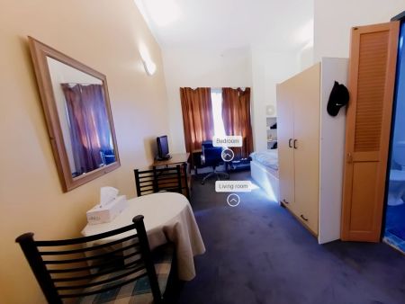 Studio-3049 - Photo 3