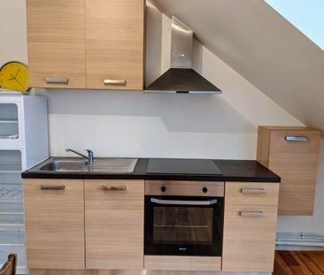 Location Appartement 1 pièce 30m² ISSOUDUN 36100 - Photo 4
