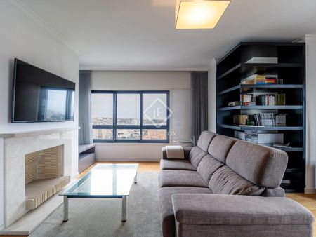 Excellent 4 Bedroom penthouse for rent in Foz do Douro, Porto - Photo 2