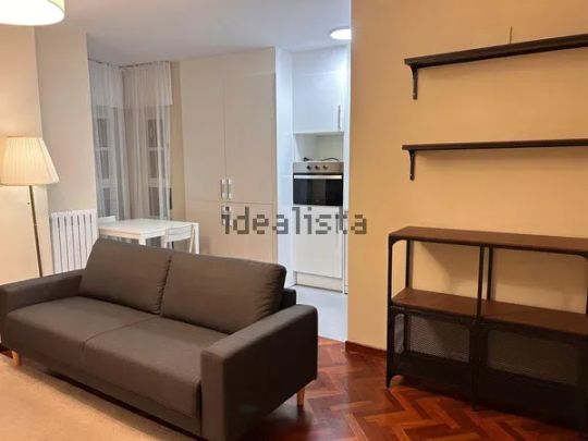 Alquiler de piso en Calle San Bernardo, 16 - Foto 1