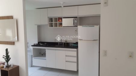 Apartamento com 2 quartos e 60m² para alugar em Marechal Rondon, Canoas. - Foto 4