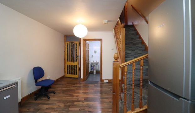 Station Road, Forest Gate, London, E7 - Photo 1