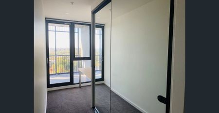 Spacious Family Home - Photo 2