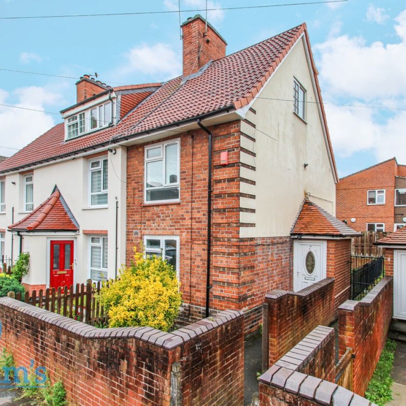 3 bed End Terraced House for Rent - Photo 1