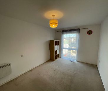 Belleisle Apartments, Swansea, SA1 - Photo 5