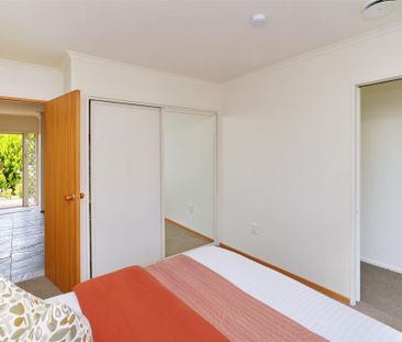 Spacious Family Home - Photo 5