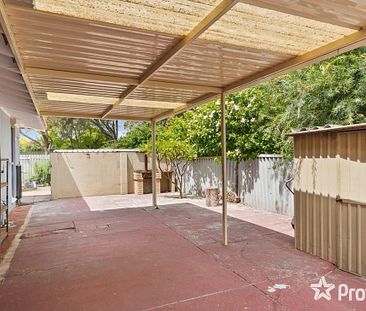 61 Cygnus Street, Rockingham WA 6168 - Photo 3