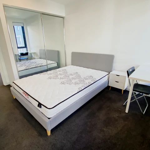 2 Bed 2 Bath Furnished - Photo 1