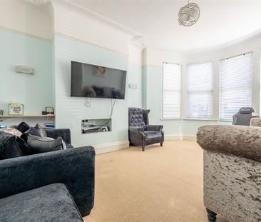 Fairmead Avenue, Westcliff-On-Sea - Photo 1