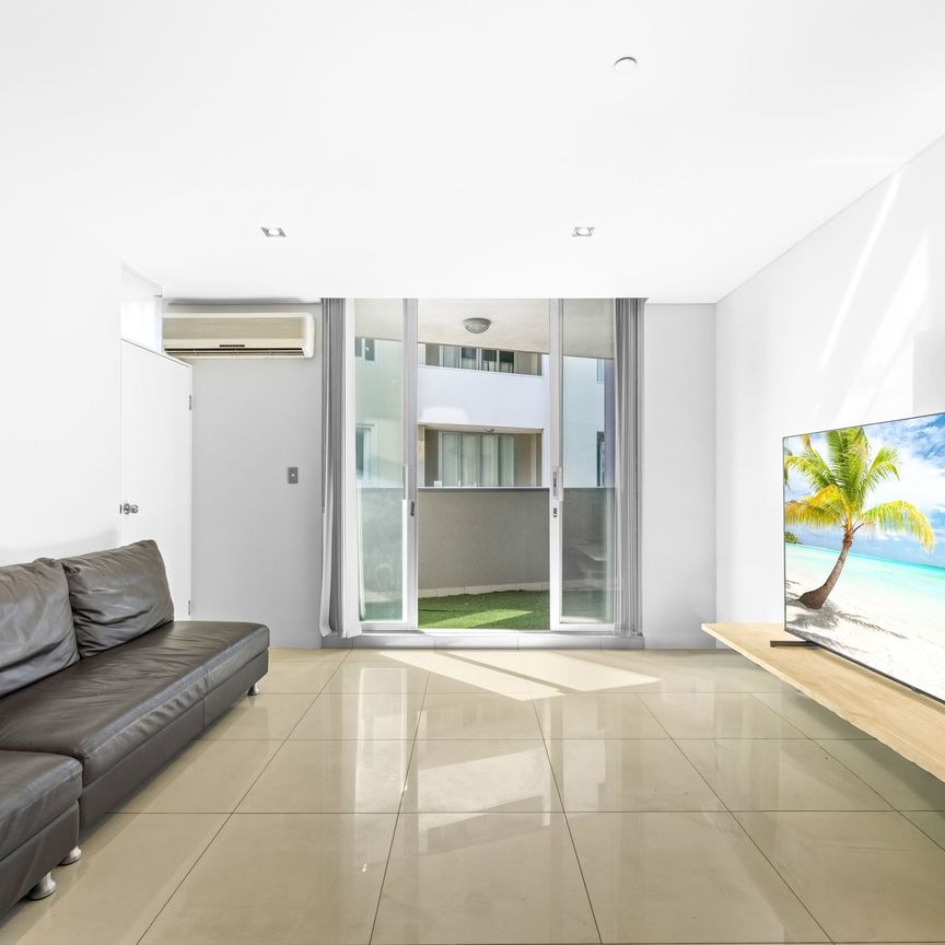 Spacious & Light-Filled Apartment in the Heart of Burwood - Photo 1