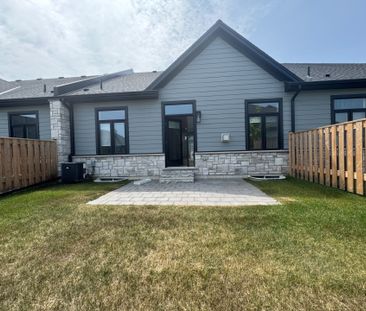 For Lease - 63 Compass Trail Unit# 49, Central Elgin, Ontario - Photo 2