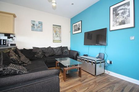 8 bedroom house share to rent - Photo 2