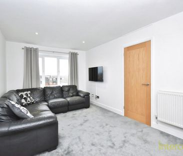 Church Field, CB11, Saffron Walden - Photo 1