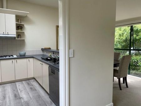 FURNISHED - MISSION BAY - 3 BEDROOMS - Photo 3