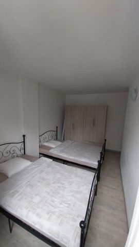 Location Appartement 4 pièces 85m² DOUAI 59500 - Photo 3