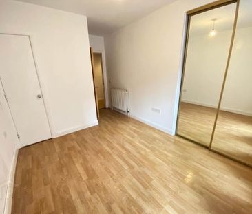 Apt 1, No 5 Lord Street, Belfast, BT5 4QG - Photo 5