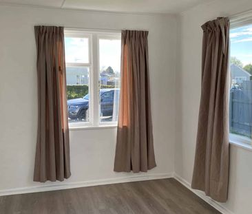 Light and Bright! - Photo 4