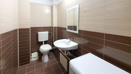 Apartament de inchiriat in Ploiesti, zona Republicii-Mega Image - Fotografie 4