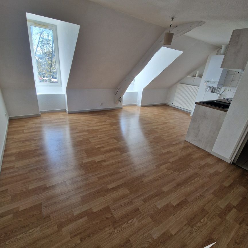 Location Appartement 2 pièces 29m² BRIVE LA GAILLARDE 19100 - Photo 1