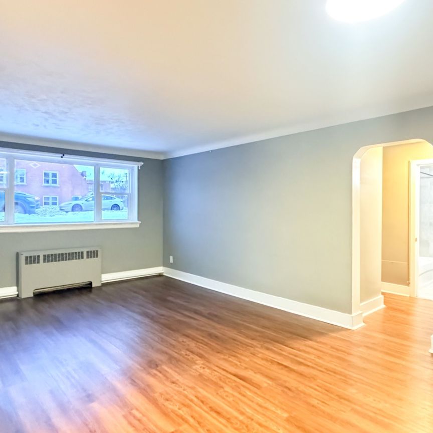 For Lease - 725 Melbourne Avenue Unit# 1, Carlingwood - Westboro and Area, Ontario - Photo 1