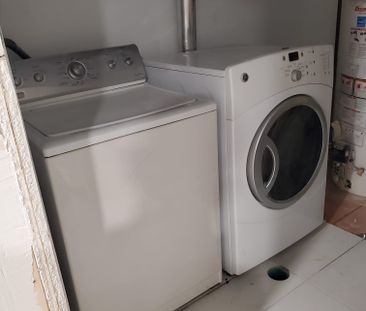 For Lease - 6 Stonecrop Lane, Toronto, Ontario - Photo 3