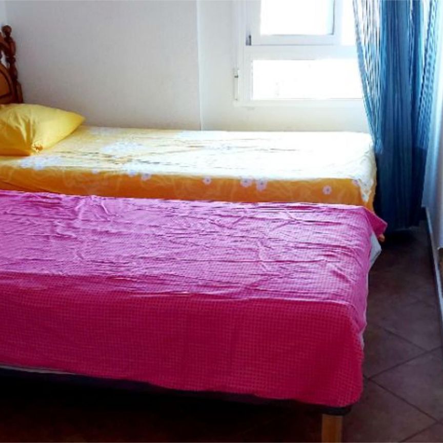 Apartamento de alquiler en Avinguda D'escandinàvia, 37, Gran Vista - Olivo de Oro - Photo 1