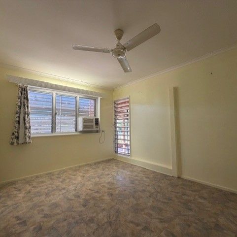 CHARMING 3 BEDROOM HOME IN WULGURU + SOLAR + ADDITIONAL UTILITY ROOM! - Photo 1